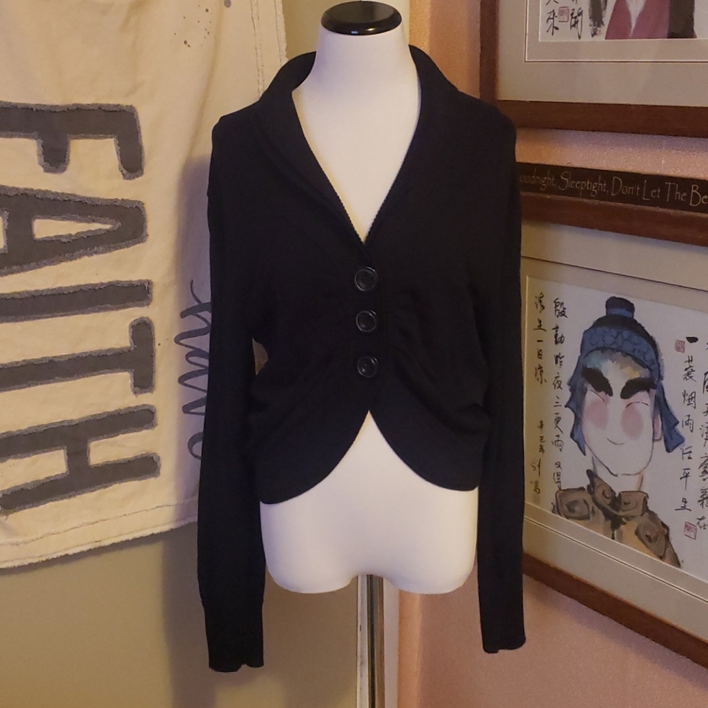 Apt 9 size Med button sweater black